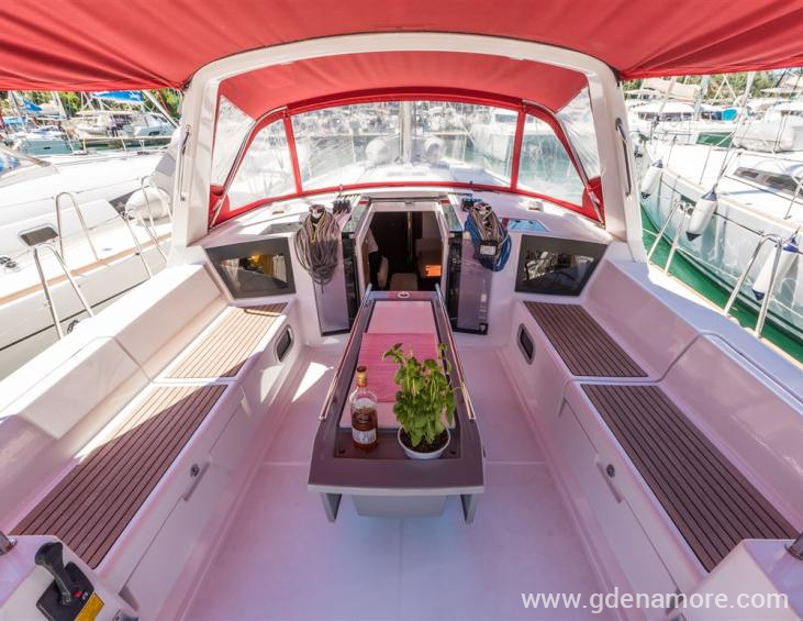 Oceanis 45 Kokpit